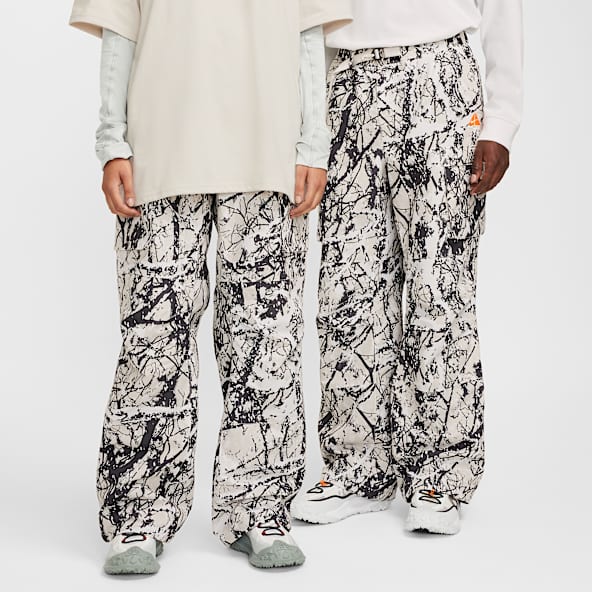 Nike loose fit coupe large womens hotsell